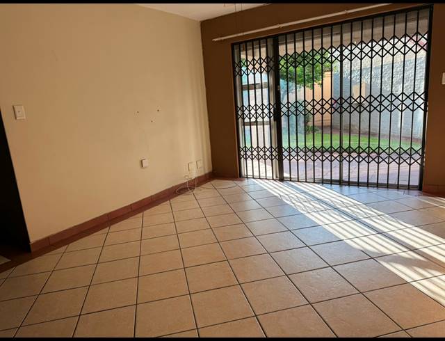 3 BEDROOM HOUSE FOR SALE IN BO-DORP